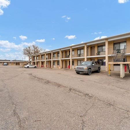 Ranchmen Motel Medicine Hat Eksteriør bilde