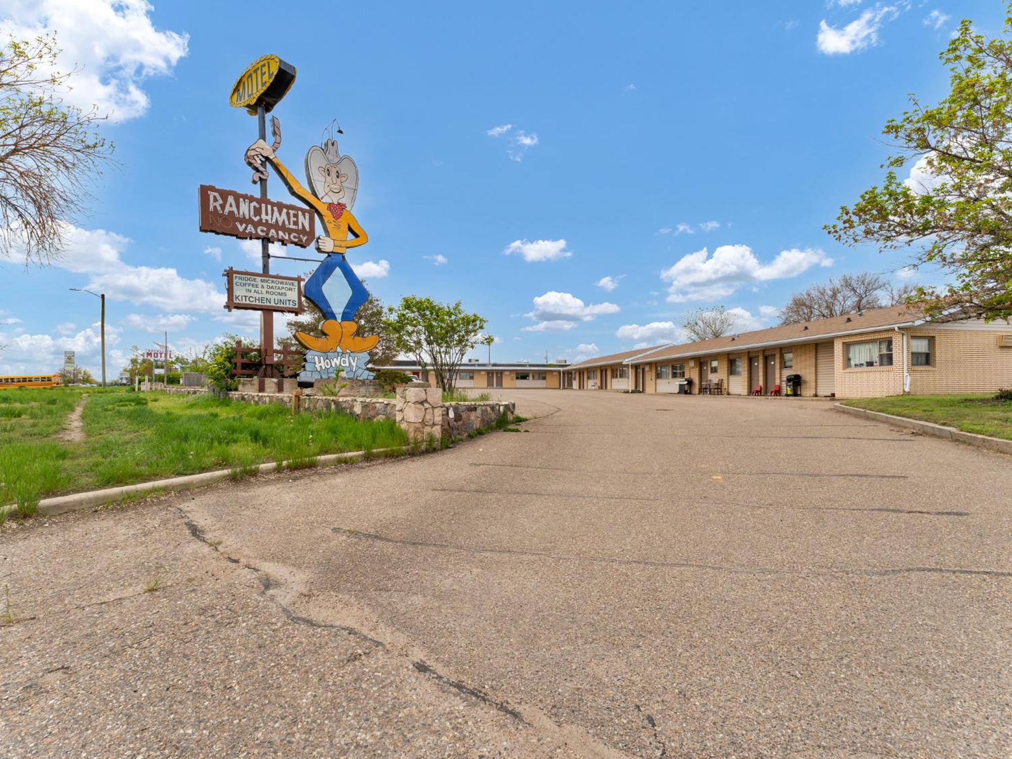 Ranchmen Motel Medicine Hat Eksteriør bilde