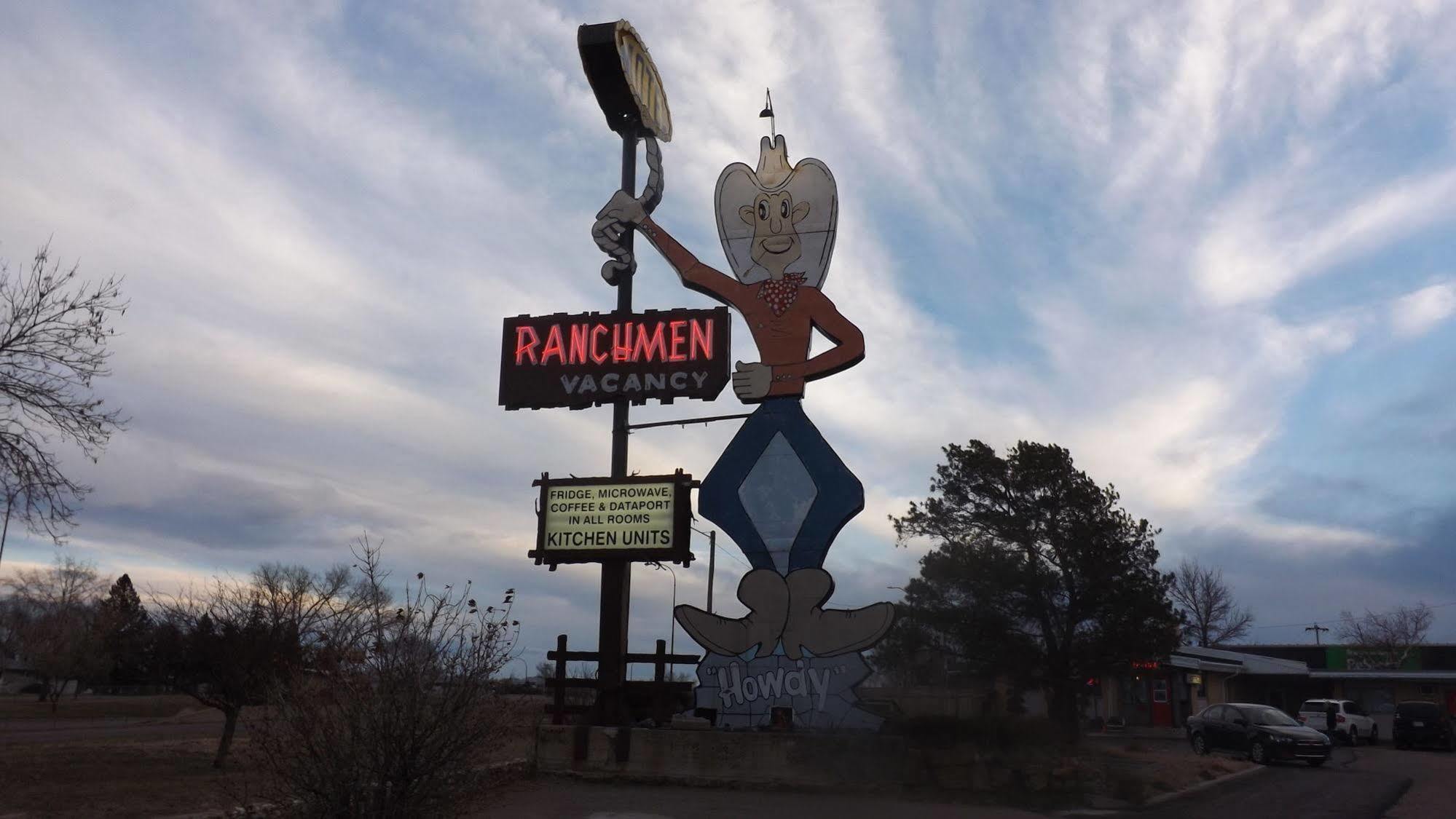 Ranchmen Motel Medicine Hat Eksteriør bilde